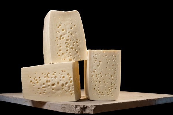 Mihaliç (Kelle) Peyniri 500 Gr Az Tuzlu