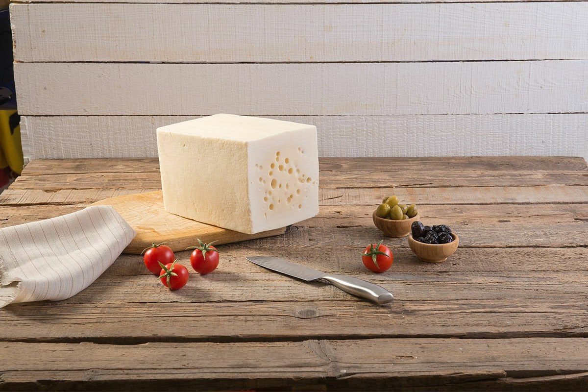 Mihaliç (Kelle) Peyniri 500 Gr Orta Tuzlu