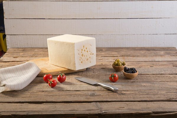 Mihaliç (Kelle) Peyniri 500 Gr Eski-Tuzlu