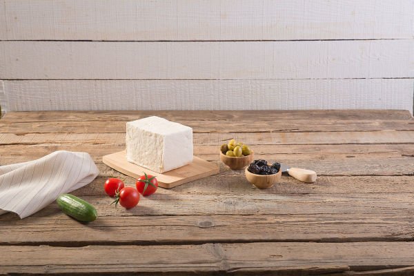 Yarım Yağlı Beyaz Peynir 650 Gr