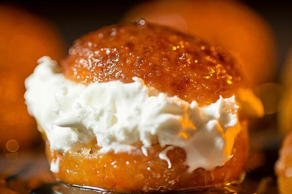 Şerbetli Mustafakemalpaşa Peynir Tatlısı (10'lu kutu)